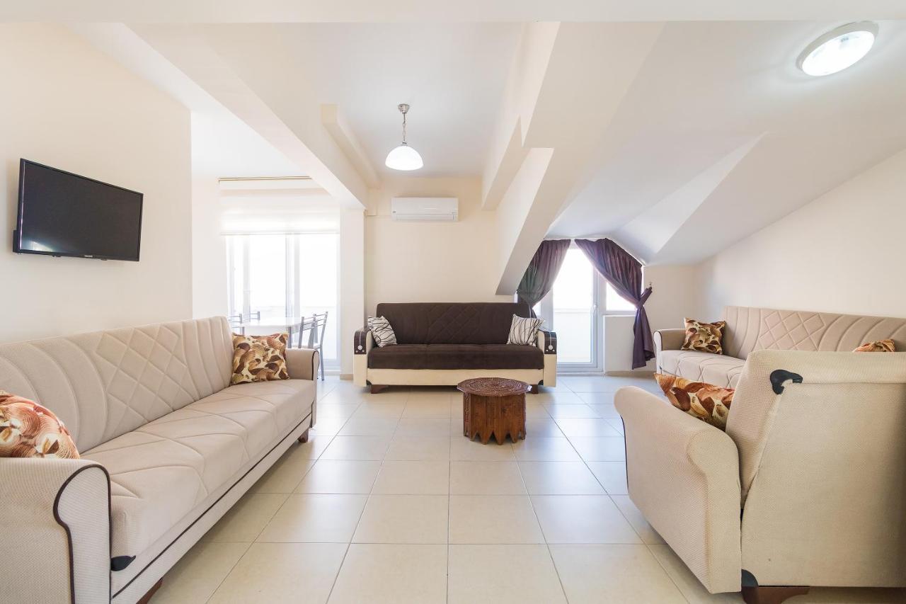 Apartments Near To City Center And Beach Marmaris Esterno foto
